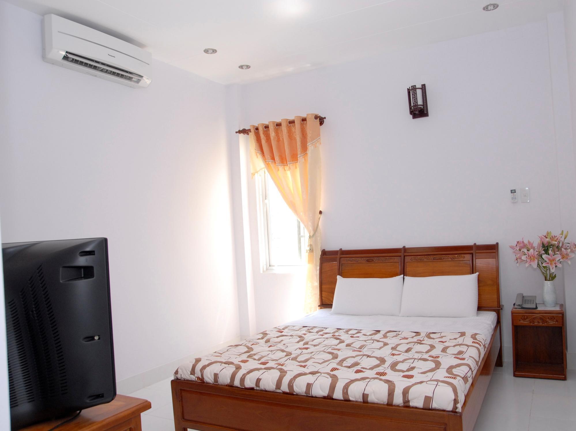 Mai Vy Hotel Ho Chi Minh City Exterior photo